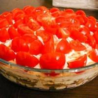 Cлоеный салат с грибами «красная шапочка»