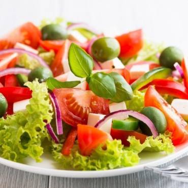 Быстро и вкусно 6 самых полезных и простых салатов