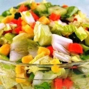 Овощной салат «цветной»