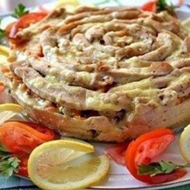 Ароматная и сочная запеканка из куриного филе с грибами