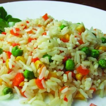 Рис с овощами за 10 минут