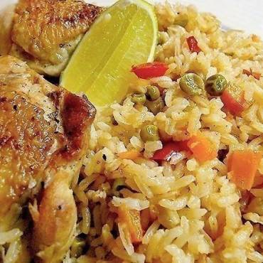 Arroz con pollo - рис с курицей