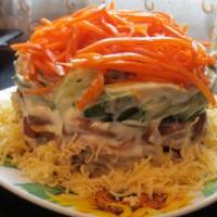 Салат с корейской морковью и грибами
