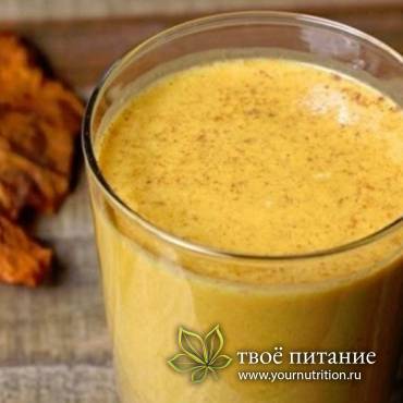 Тыквенный смузи с яблоком и бананом